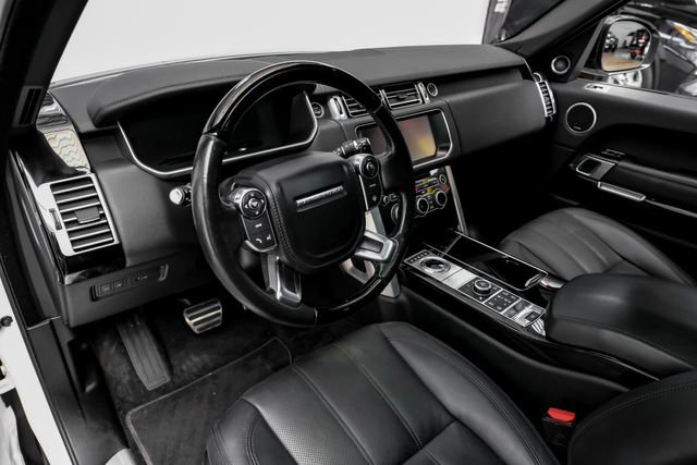 Used 2017 Land Rover Range Rover Supercharged AWD/4WD image 3