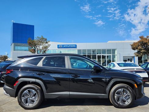New 2025 Hyundai Tucson Blue image 8