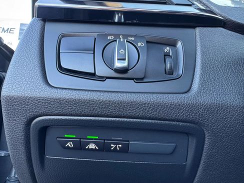 Used 2015 BMW M4 Convertible image 29