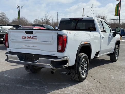 Used 2022 GMC Sierra 2500 SLE image 8