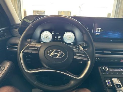 Used 2023 Hyundai Palisade Limited AWD/4WD image 22