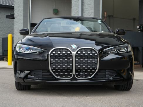Used 2024 BMW 430i Convertible w/ Convenience Package image 2