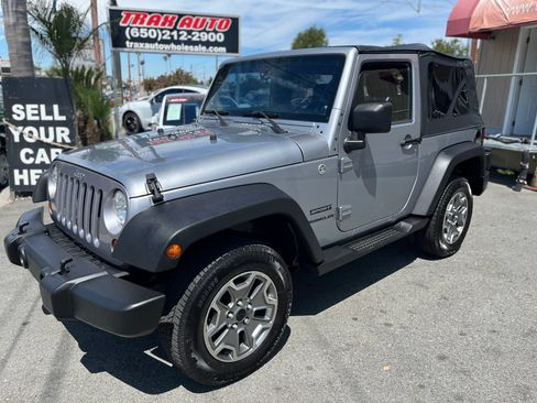 Used 2013 Jeep Wrangler Sport AWD/4WD image 3