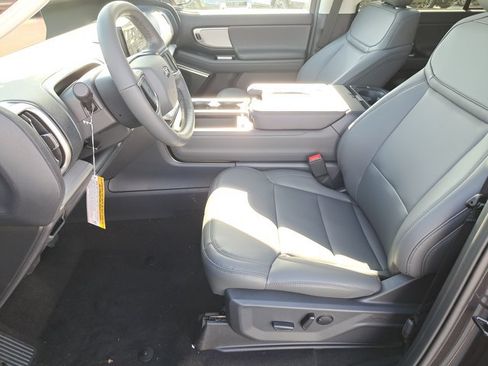 New 2026 Ford Expedition Active RWD image 20