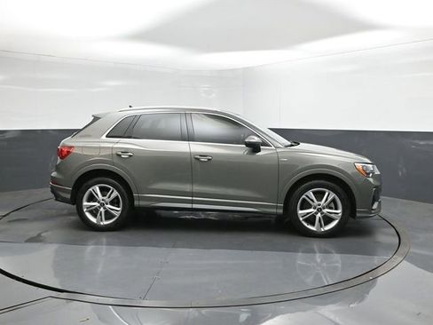 Used 2022 Audi Q3 2.0T Premium image 26