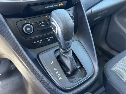 Used 2023 Ford Transit Connect XL FWD image 26