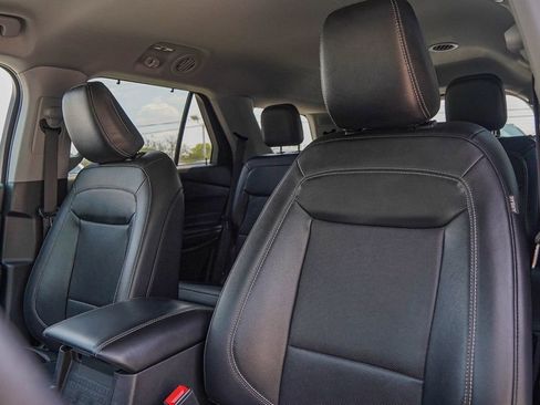 Used 2023 Ford Explorer Limited image 15