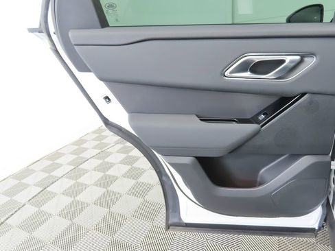 Used 2025 Land Rover Range Rover Velar Dynamic SE image 26