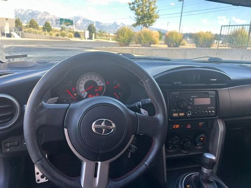 Used 2013 Scion FR-S RWD image 14