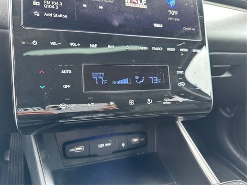 Certified 2023 Hyundai Tucson Limited AWD/4WD image 28