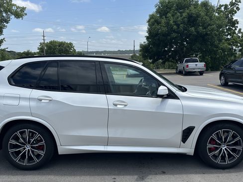 Used 2026 BMW X5 xDrive50e w/ M Sport Package AWD/4WD image 11