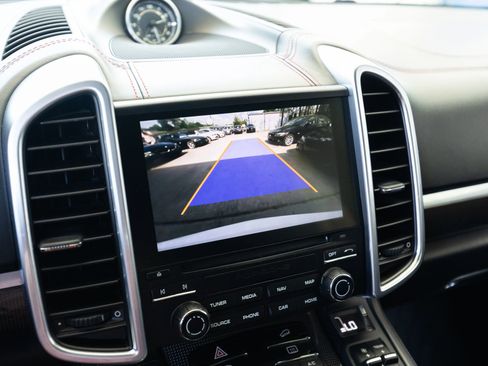 Used 2017 Porsche Cayenne GTS image 35