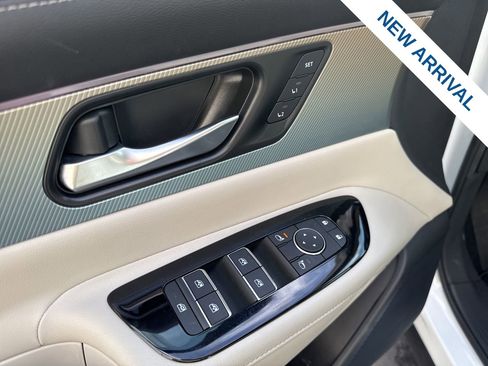 Used 2025 Nissan Murano SL AWD/4WD image 18