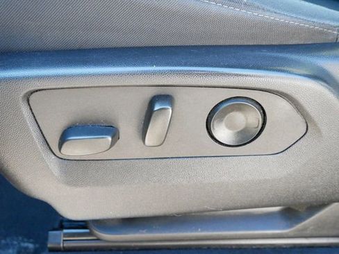 Used 2022 Chevrolet Silverado 1500 LT w/ All Star Edition Plus image 15