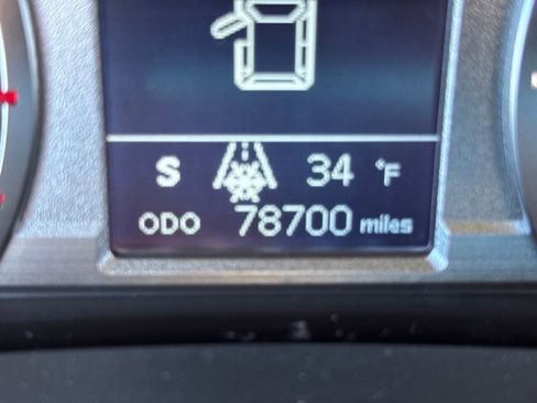 Used 2018 Toyota 4Runner SR5 image 24