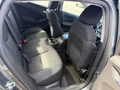 Used 2017 Chevrolet Volt LT image 16