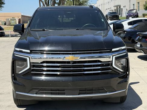 Used 2025 Chevrolet Tahoe LT RWD image 7
