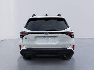 New 2026 Subaru Forester Premium AWD/4WD video 4