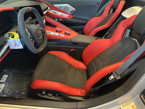 New 2026 Chevrolet Corvette Stingray Premium Conv w/ Z51 Performance Package RWD image 7