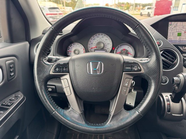 Used 2014 Honda Pilot Touring image 19