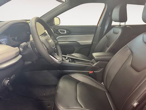 New 2026 Jeep Compass Limited image 7