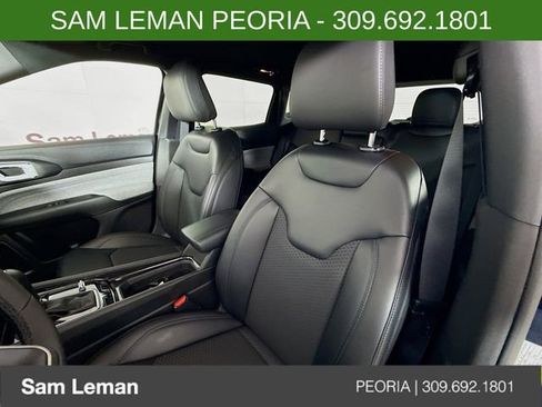 New 2026 Jeep Compass Latitude image 20