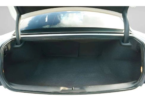 Used 2021 Chrysler 300 Touring L image 54