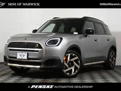 Used 2025 MINI Cooper Countryman SE w/ Comfort Package Max