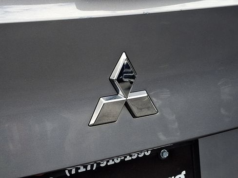 Used 2024 Mitsubishi Outlander SE AWD/4WD image 29