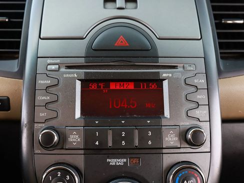 Used 2011 Kia Soul ! image 32