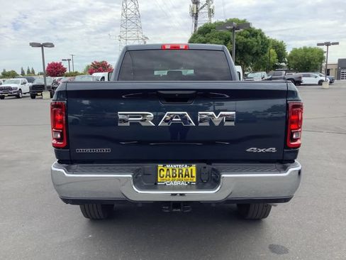 Used 2026 RAM 2500 Big Horn AWD/4WD image 27