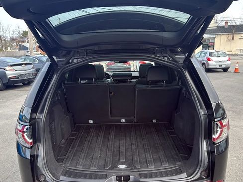 Used 2017 Land Rover Discovery Sport HSE image 7