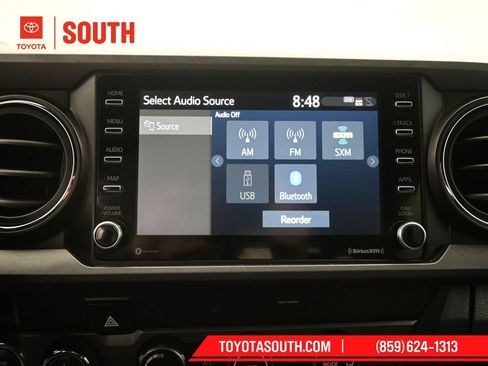Used 2020 Toyota Tacoma TRD Off-Road AWD/4WD image 16
