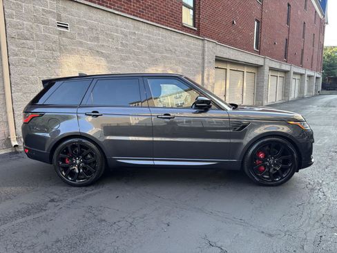 Used 2022 Land Rover Range Rover Sport HSE Dynamic AWD/4WD image 2