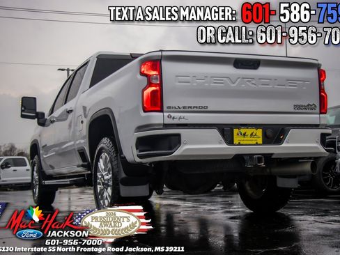 Used 2022 Chevrolet Silverado 2500 High Country image 6