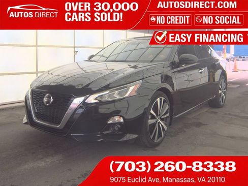 Used 2021 Nissan Altima 2.5 Platinum AWD/4WD image 1
