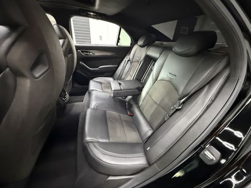 Used 2017 Cadillac CTS V w/ Carbon Fiber Package RWD image 31