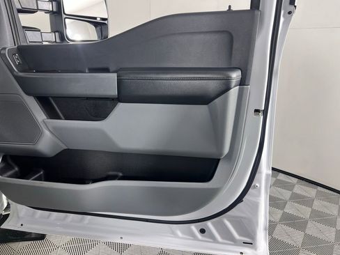 Used 2024 Ford F350 XLT w/ FX4 Off-Road Package image 32