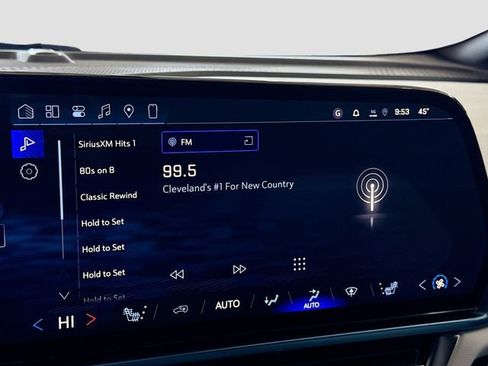 New 2026 Chevrolet Equinox EV LT image 16