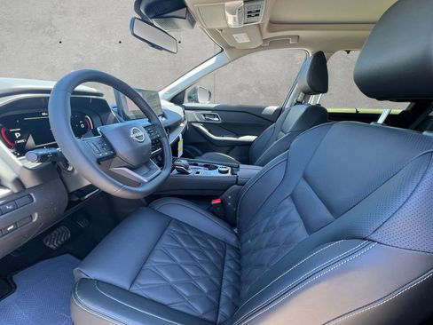 New 2026 Nissan Rogue Platinum w/ Platinum Premium Package AWD/4WD image 20