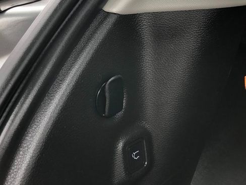 Used 2022 Jeep Compass Trailhawk w/ Trailhawk Elite Group image 32