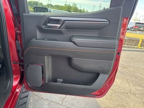 Used 2023 GMC Sierra 1500 AT4 w/ AT4 Premium Package AWD/4WD image 39