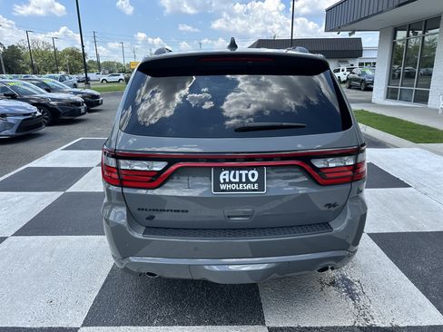 Used 2023 Dodge Durango R/T AWD/4WD image 4
