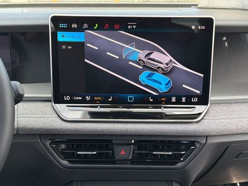 New 2026 Volkswagen Tiguan S image 17