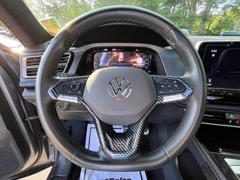 Used 2024 Volkswagen Atlas Cross Sport SEL Premium R-Line AWD/4WD image 26