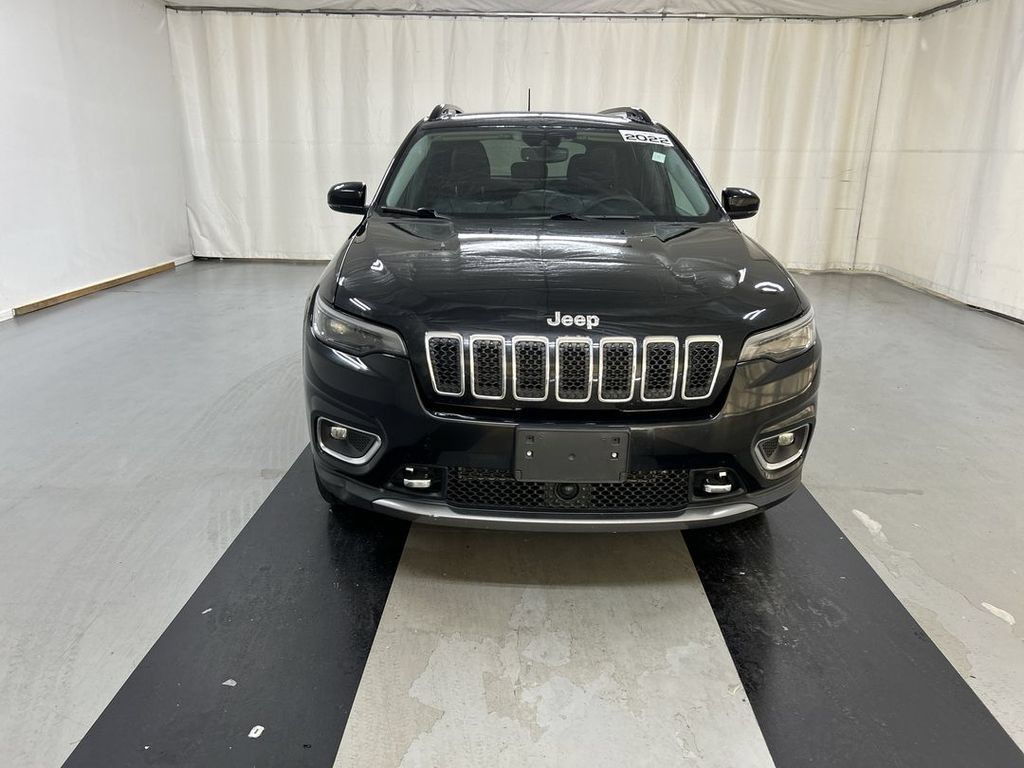 Certified 2022 Jeep Cherokee Limited w/ Elite Package AWD/4WD image 3