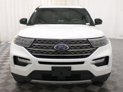 Used 2022 Ford Explorer King Ranch w/ Class IV Trailer Tow Package AWD/4WD image 39