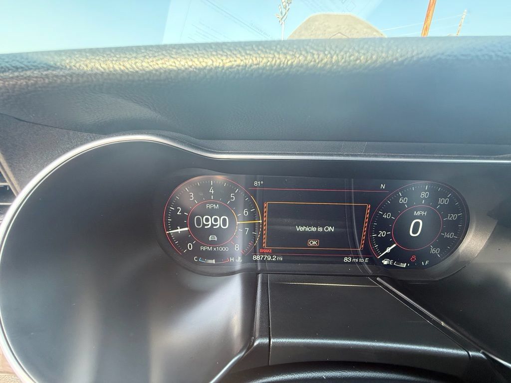 Used 2018 Ford Mustang GT Premium w/ GT Performance Package RWD image 13