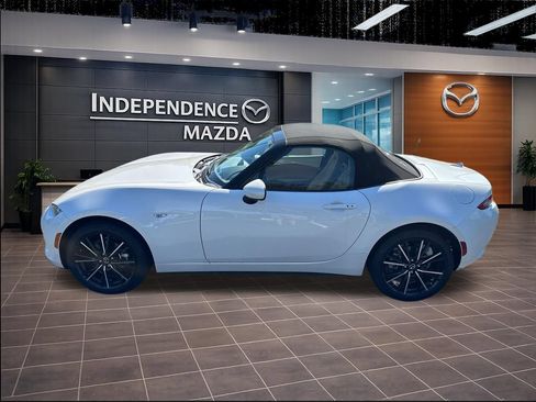 New 2026 MAZDA MX-5 Miata Grand Touring RWD image 6