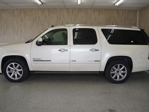 Used 2012 GMC Yukon XL Denali image 5